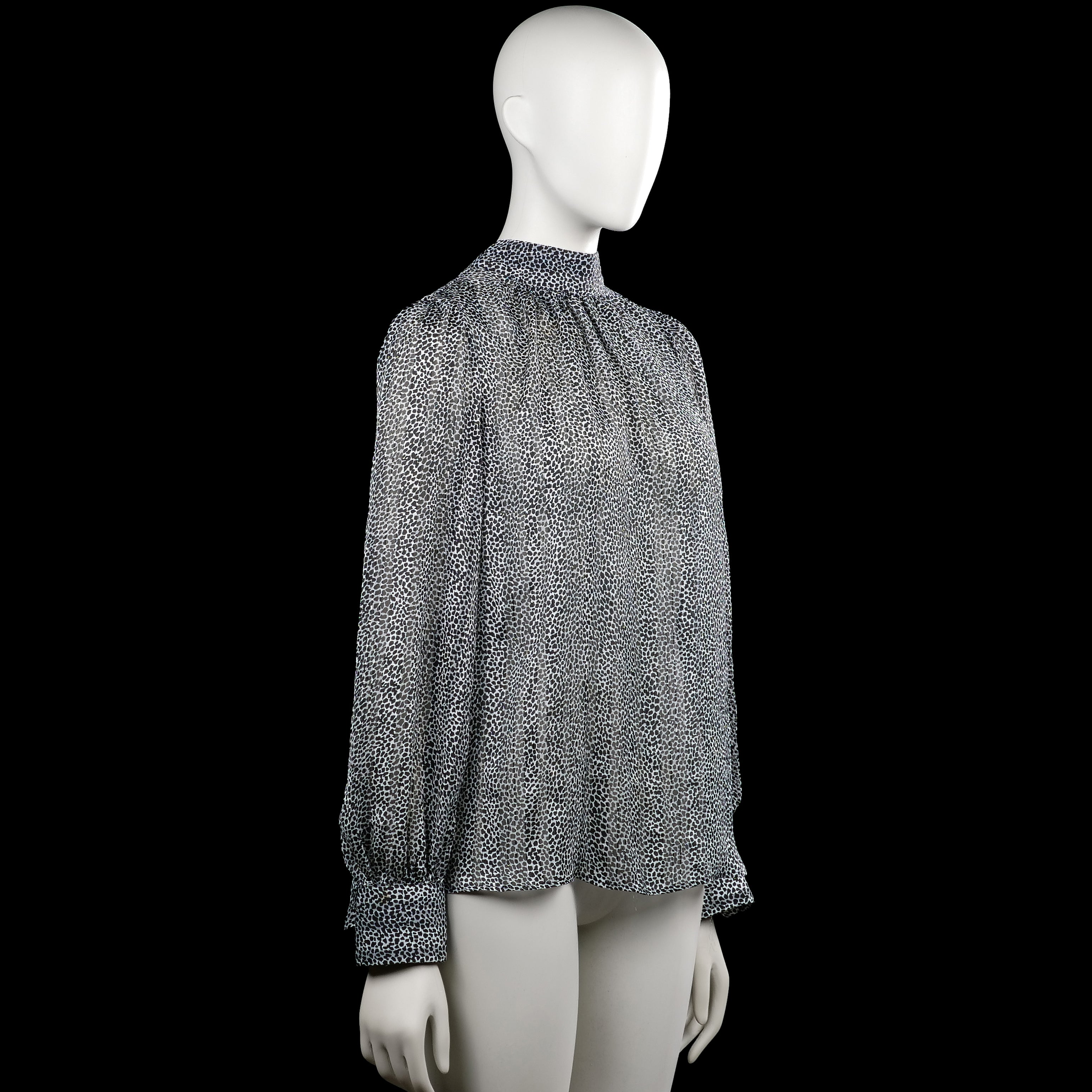 Blouse - Black & White - Size S