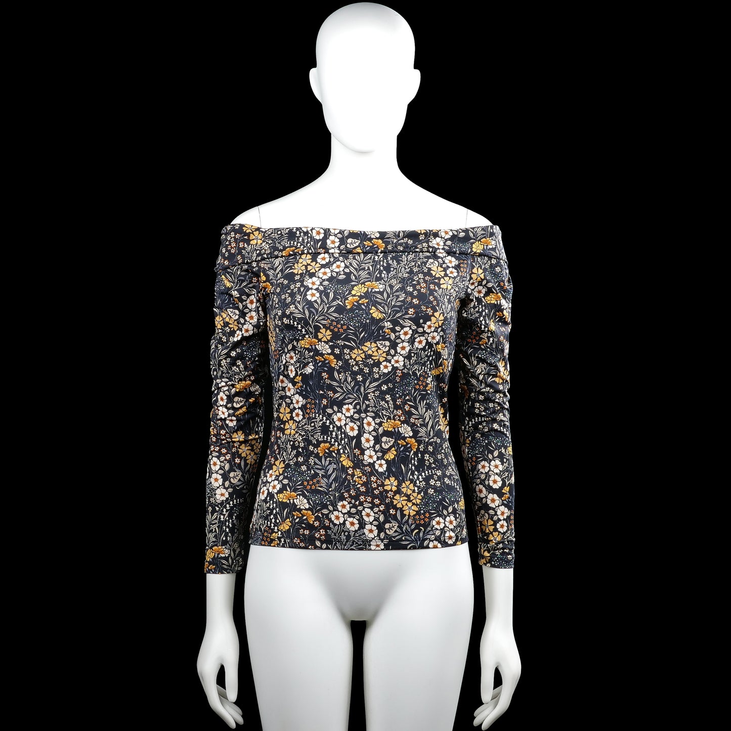 H&M - Long-sleeve top - Navy & White - Size S - Off-shoulder top in navy and white with an all-over floral pattern and long sleeves. Straight hem with plain cuffs.