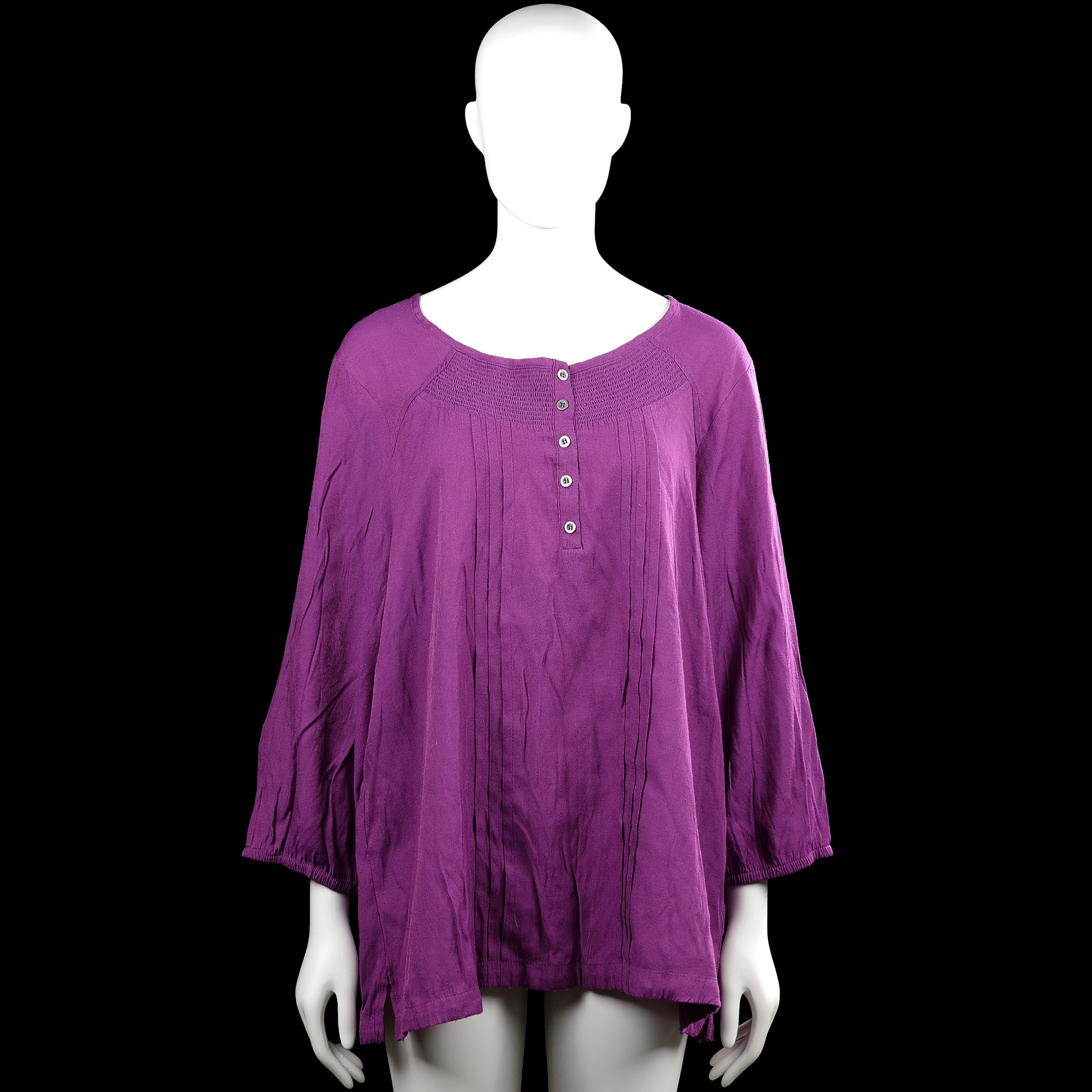 Lipo lipo - Tunic - Purple - Size 48, 50 - Solid purple top with a scoop neckline and a short button placket at the center front. Three-quarter sleeves with elastic cuffs and a straight hem.