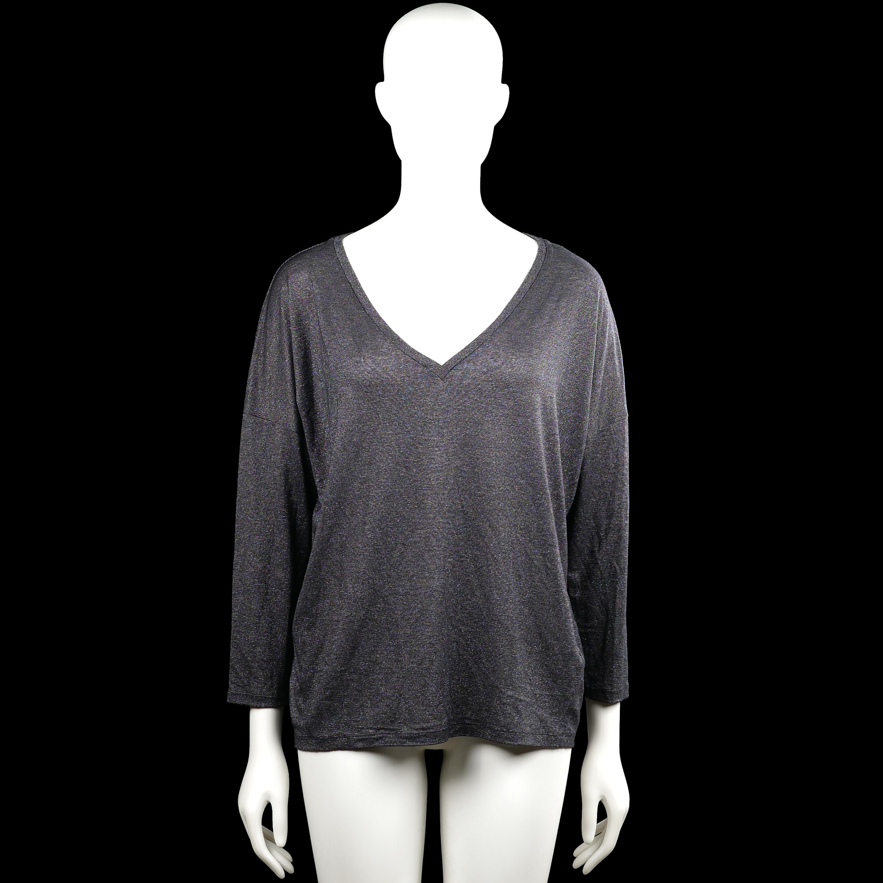 Drykorn - Long-sleeve top - Dark Gray - Size S - Dark gray solid long-sleeve top with a V-neckline and plain cuffs. Features a straight hem.