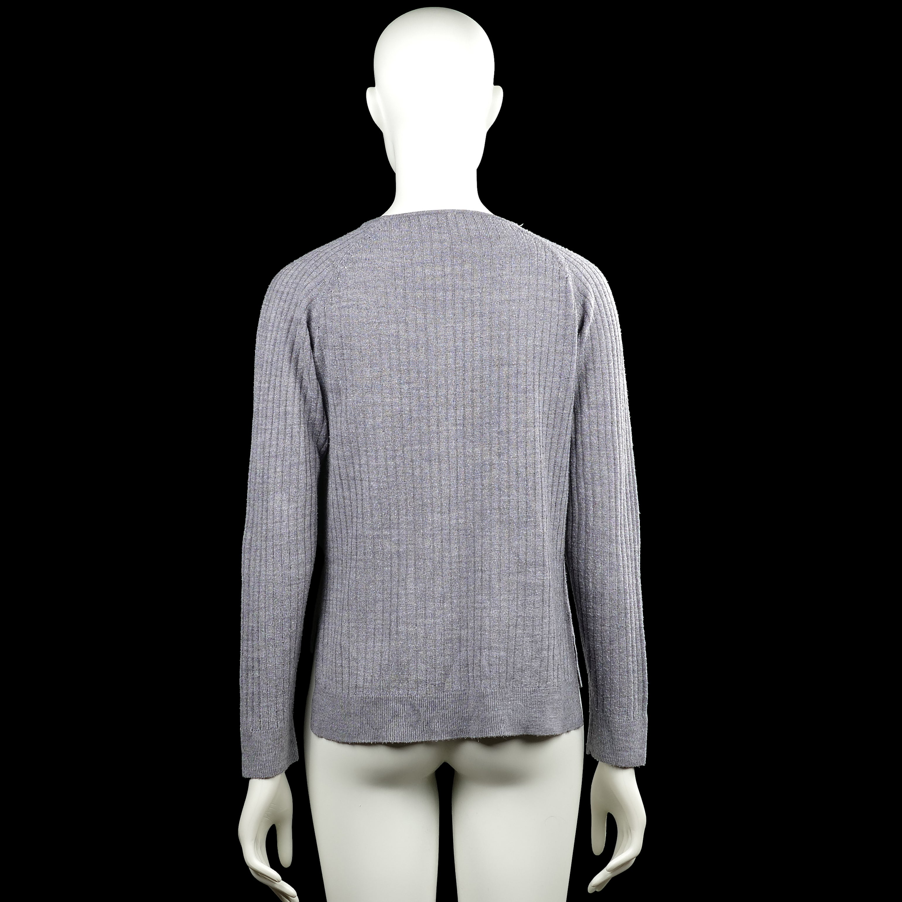 Sweater - Gray - Size L