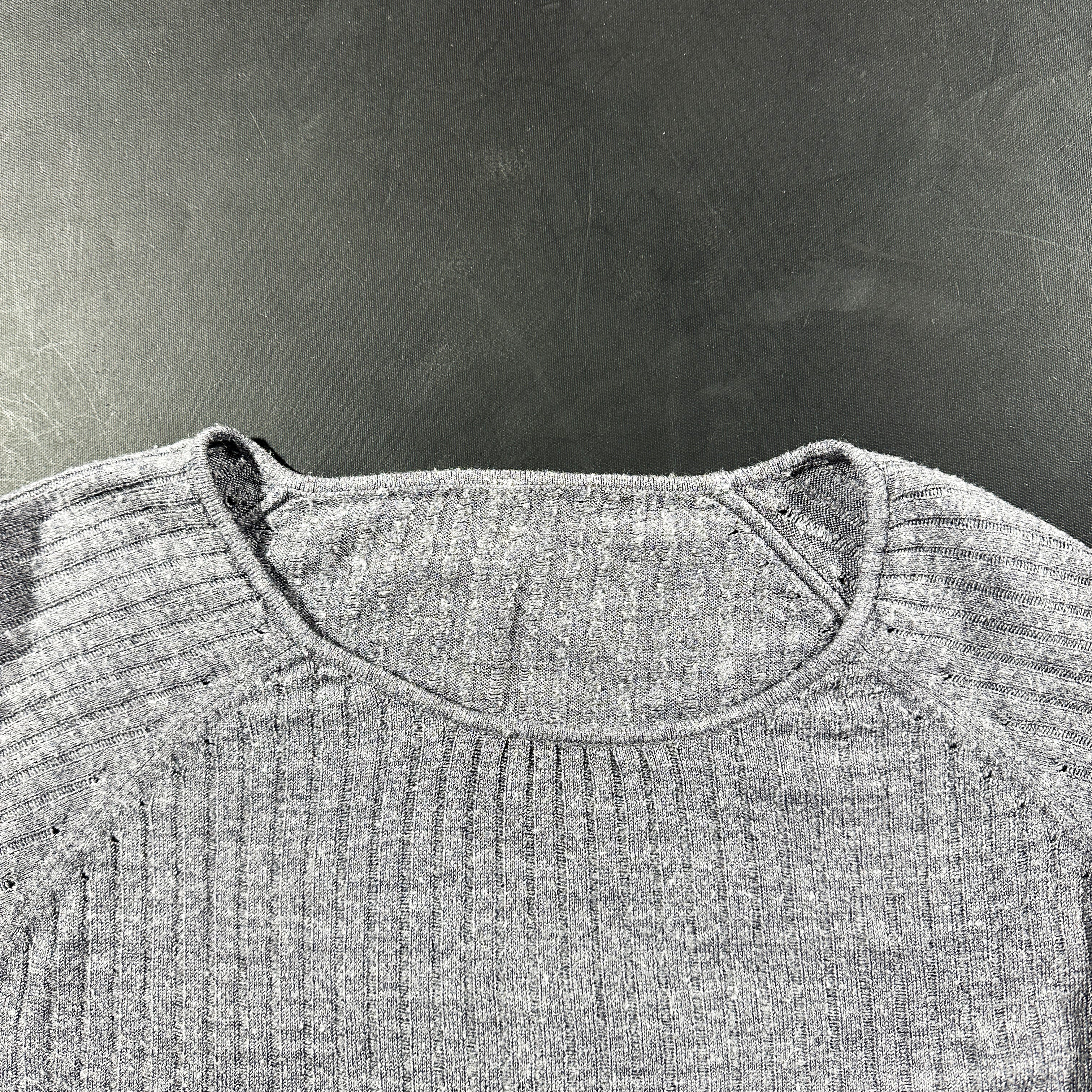 Sweater - Gray - Size L