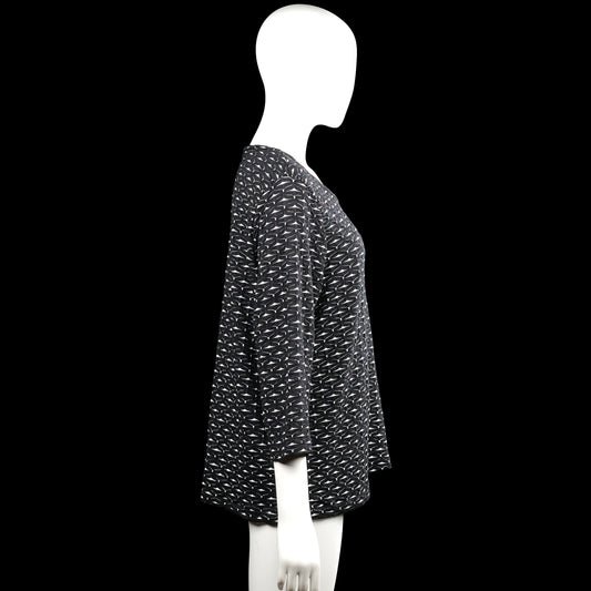 T-shirt - Black & White - Size XL