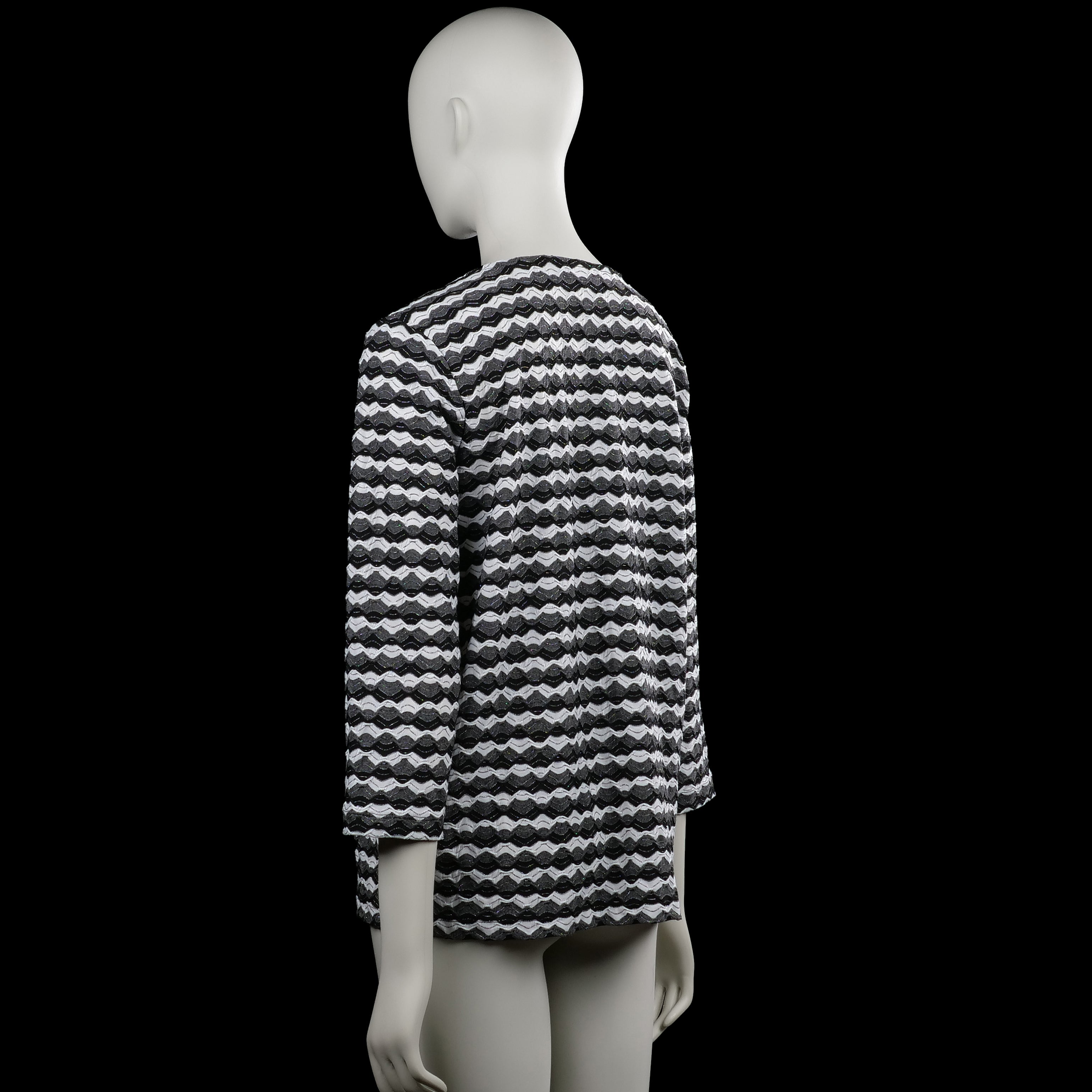 Long-sleeve top - Black & White - Size L