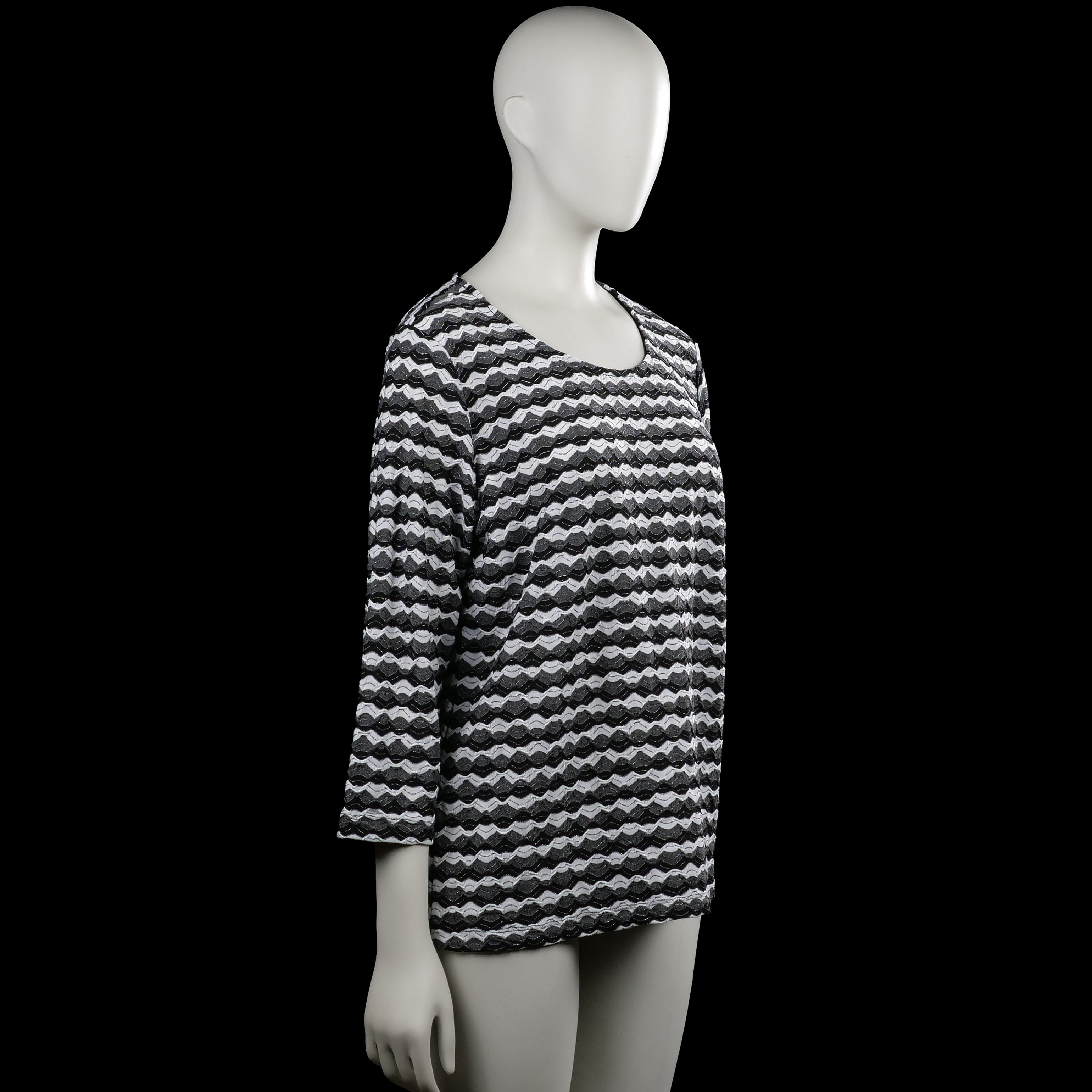Long-sleeve top - Black & White - Size L