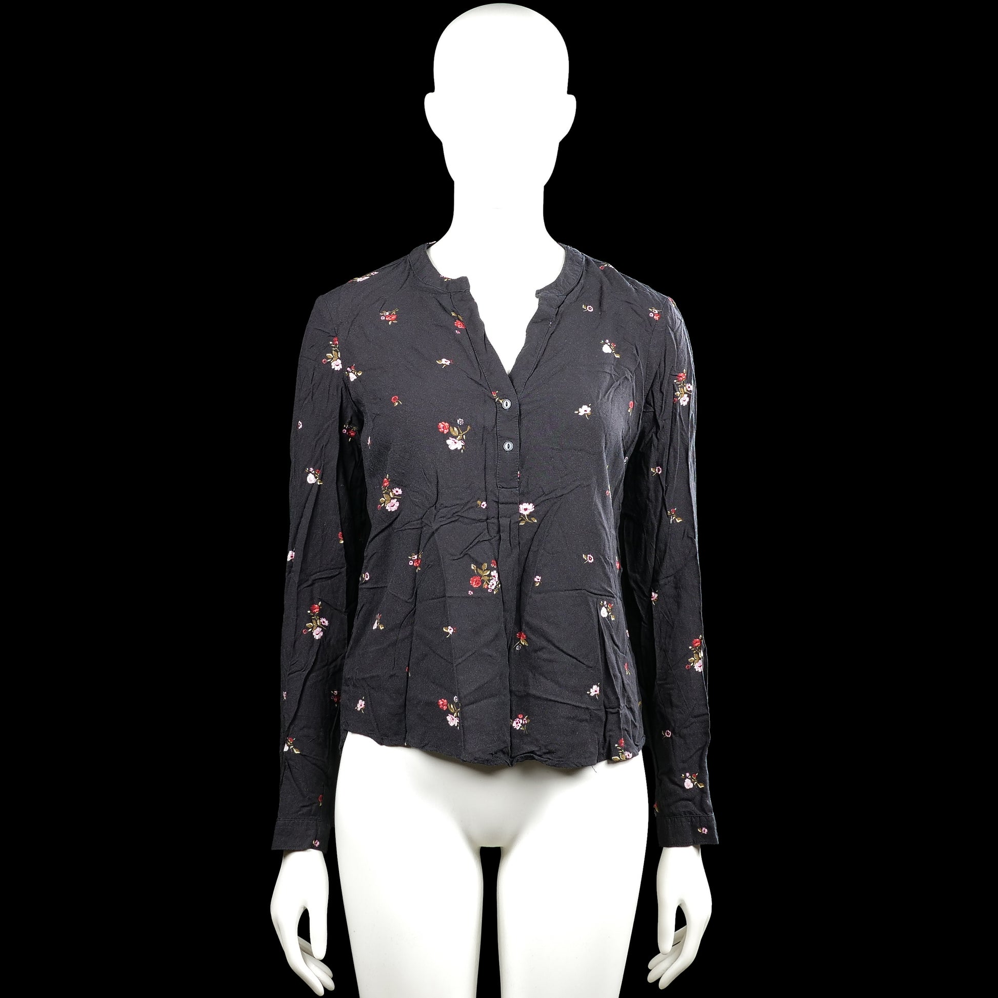 Clockhouse - Blouse - Black - Size 36 - Black floral long-sleeve blouse with a round neckline and a partial button placket at the front. Curved hem and button cuffs.