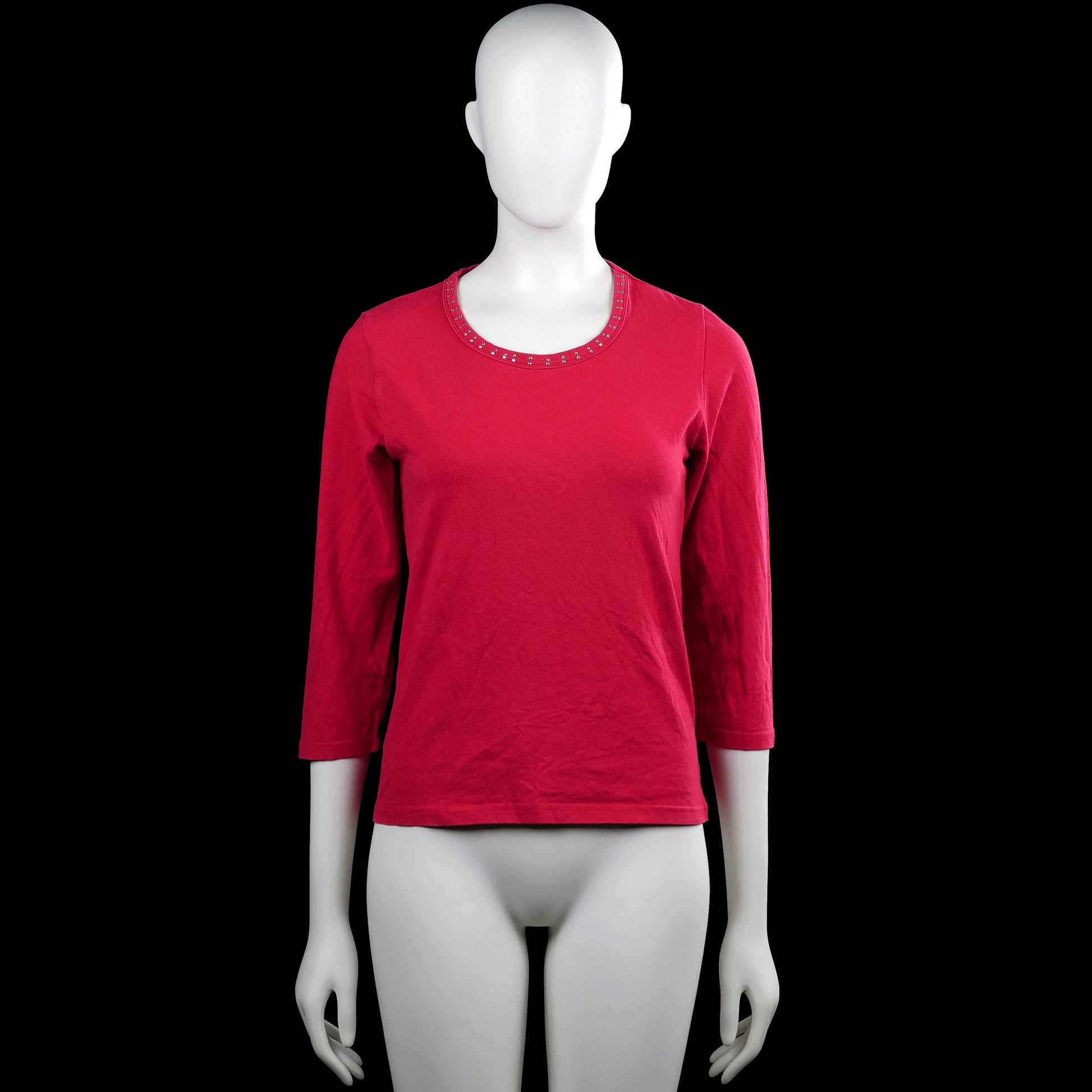 Micha - Long-sleeve top - Red - Size S - Red solid top with a round neckline featuring small studs around the neck. Three-quarter sleeves with plain cuffs and a straight hem.