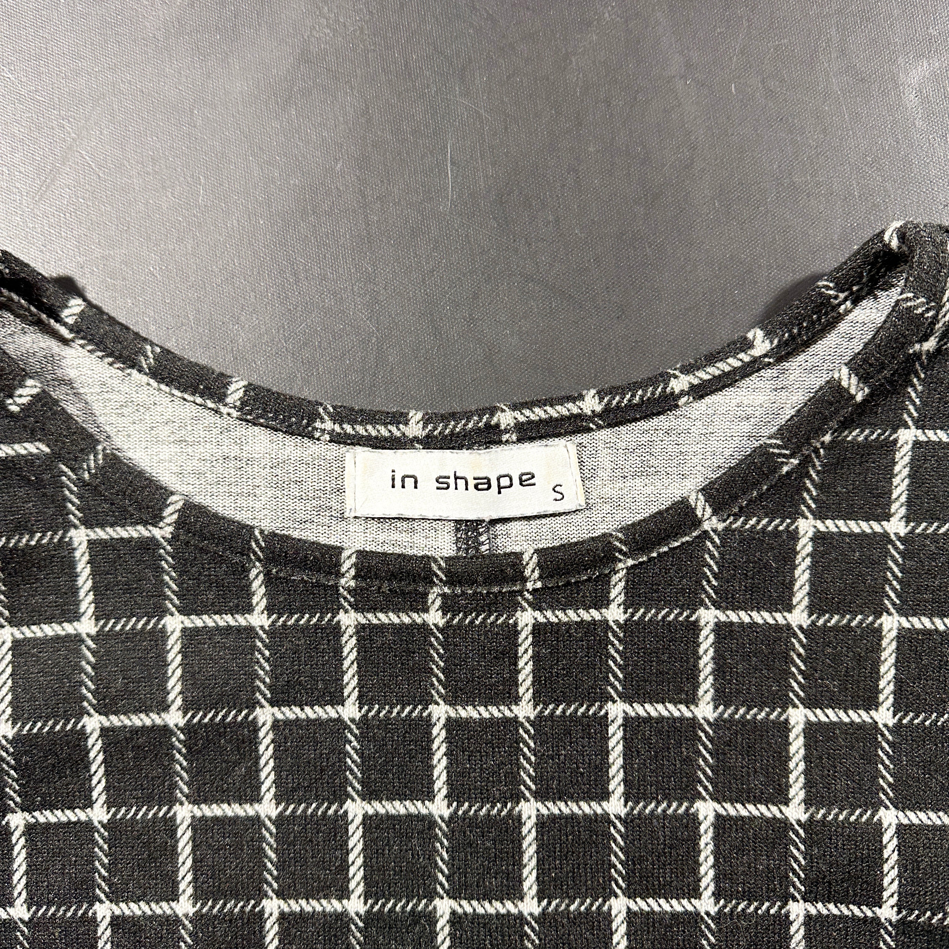 Long-sleeve top - Charcoal & White - Size S
