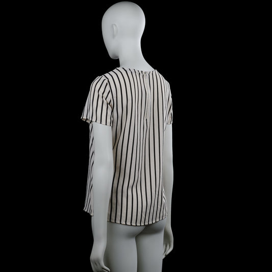T-shirt - White & Black - Size XS