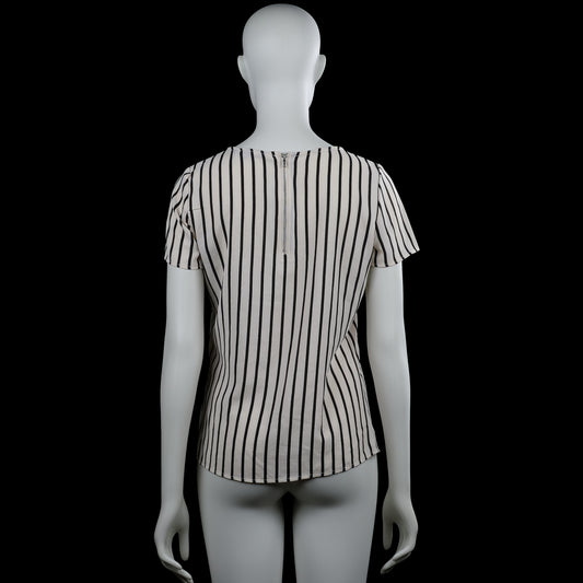 T-shirt - White & Black - Size XS