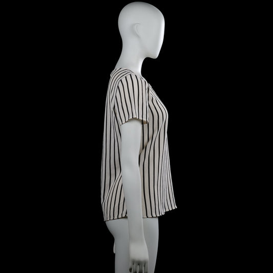 T-shirt - White & Black - Size XS
