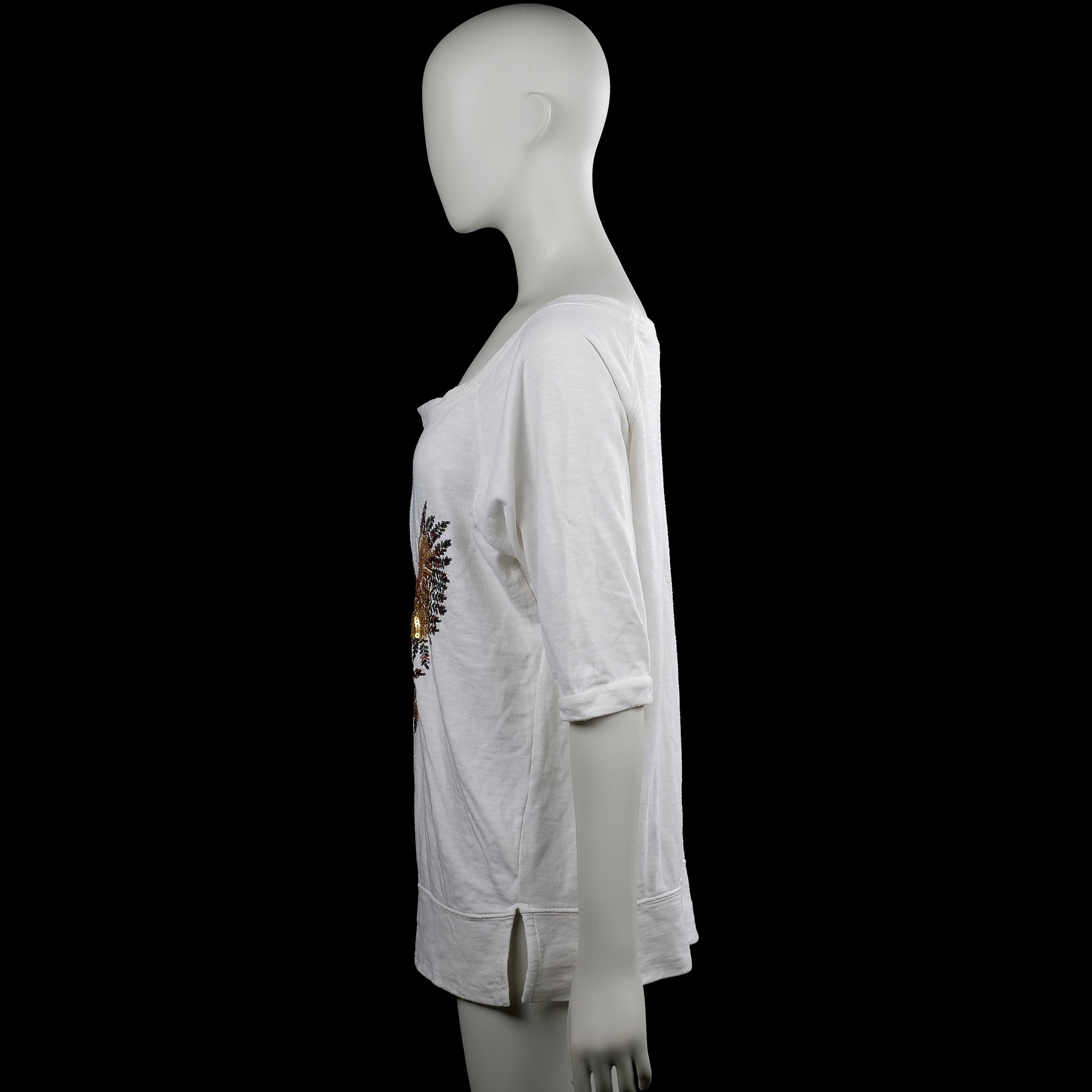 T-shirt - White - Size M