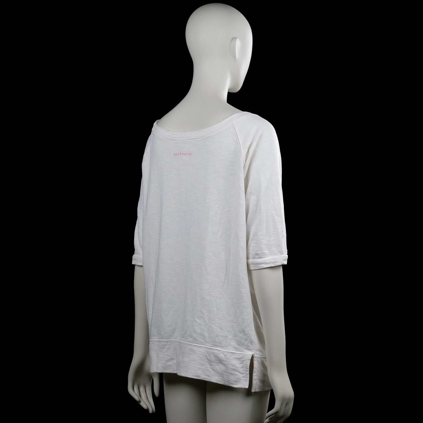 T-shirt - White - Size M