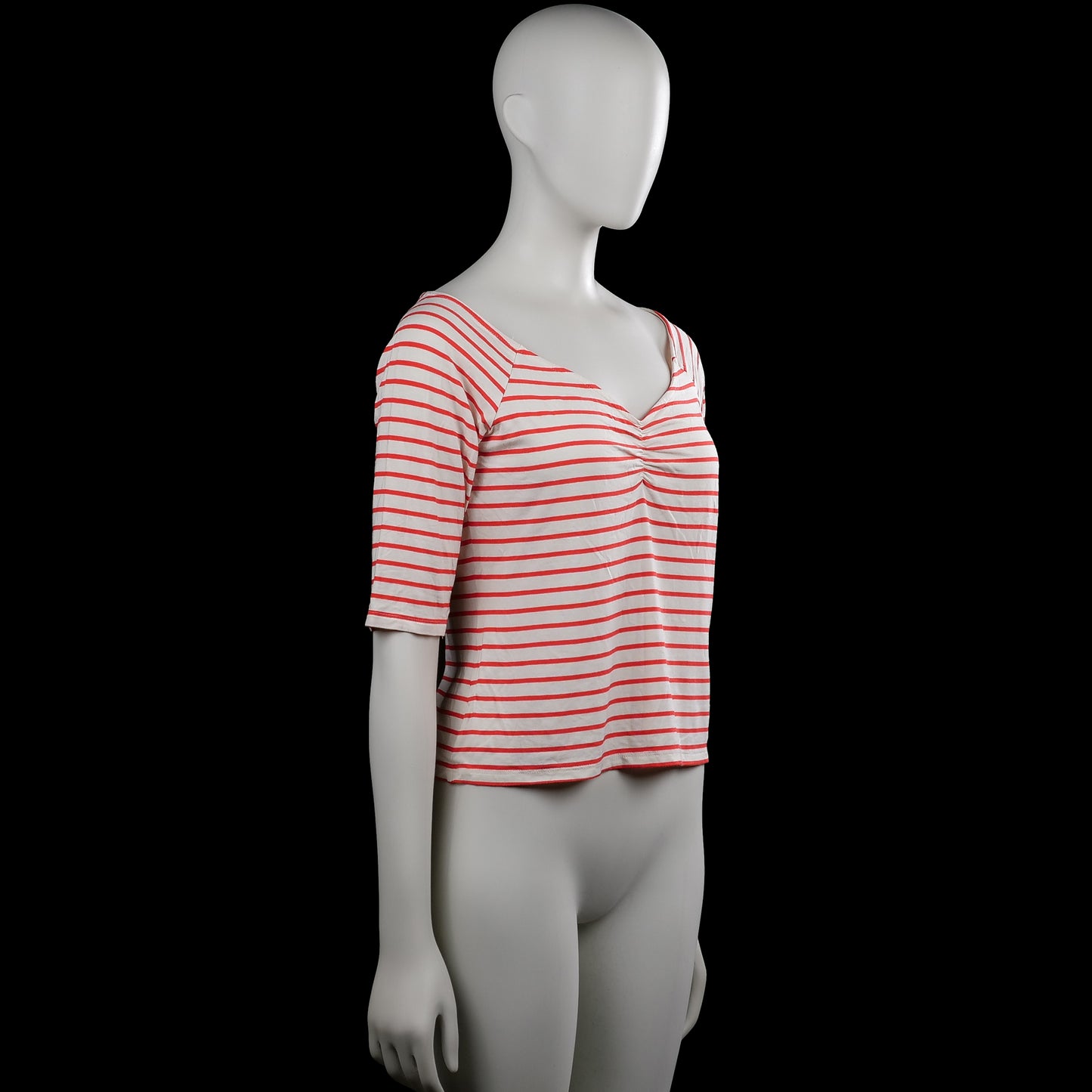 T-shirt - White & Red - Size S