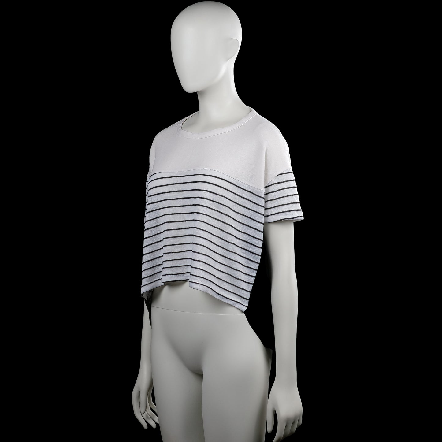 T-shirt - White & Black - Size L