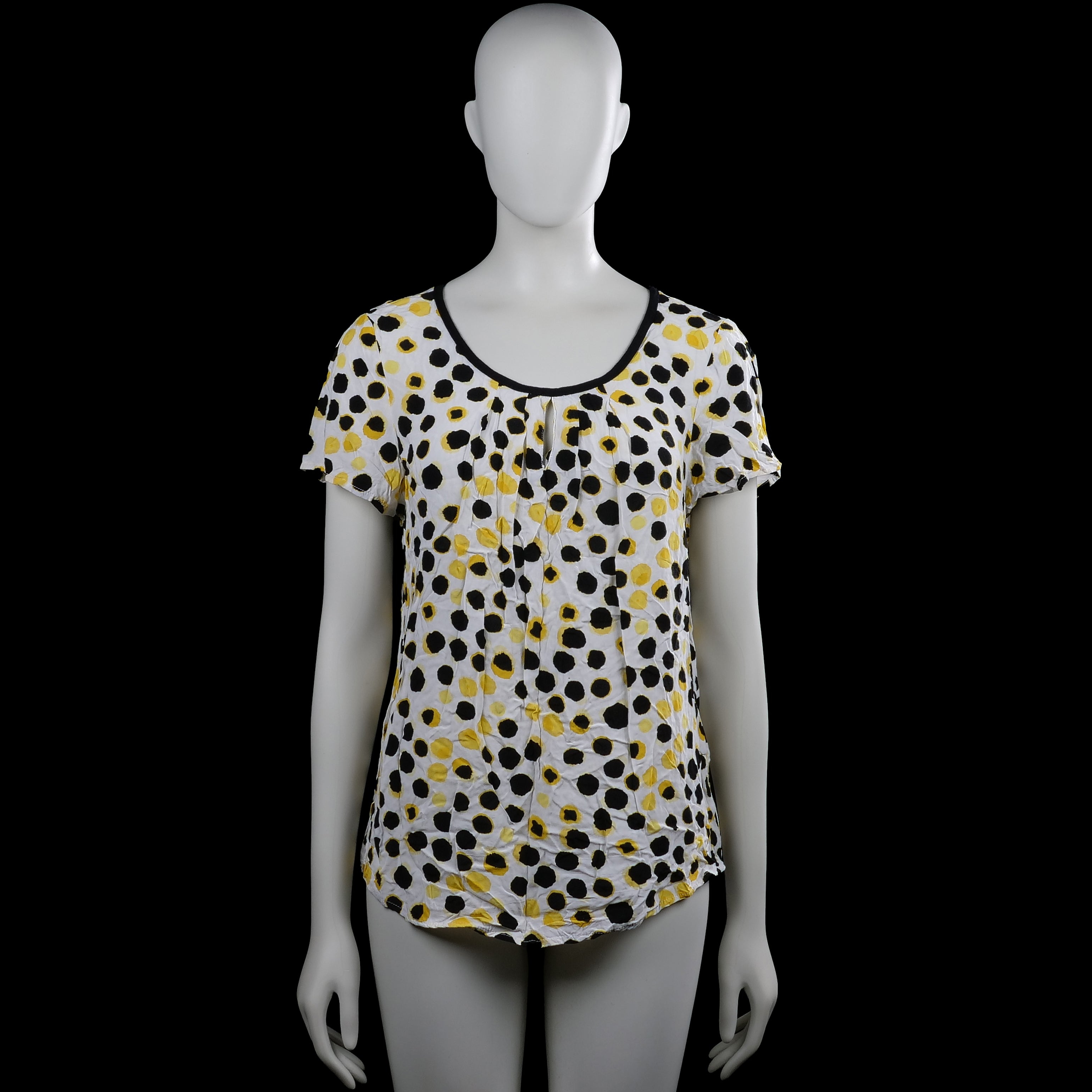 Pescara - Blouse - White & Yellow - Size L - White top with a black and yellow dotted pattern and a scoop neckline with black trim. Short sleeves with plain cuffs and a curved hem, with a small keyhole opening at the back.