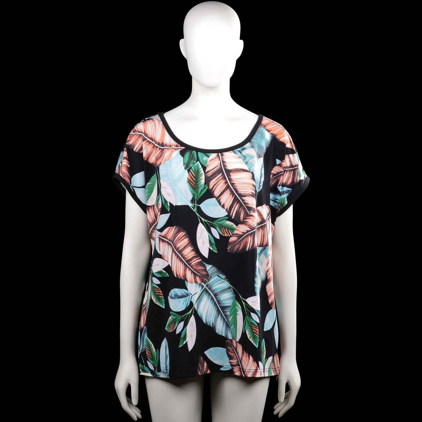 Norah - T-shirt - Multicolored - Size 40 - Multicolored floral top with a scoop neckline and short sleeves. Features plain sleeve cuffs and a straight hem.