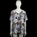 Nanso - T-shirt - White & Brown - Size XXXL - White and brown floral top with a V-neckline and short sleeves. Straight hem with plain sleeve cuffs.