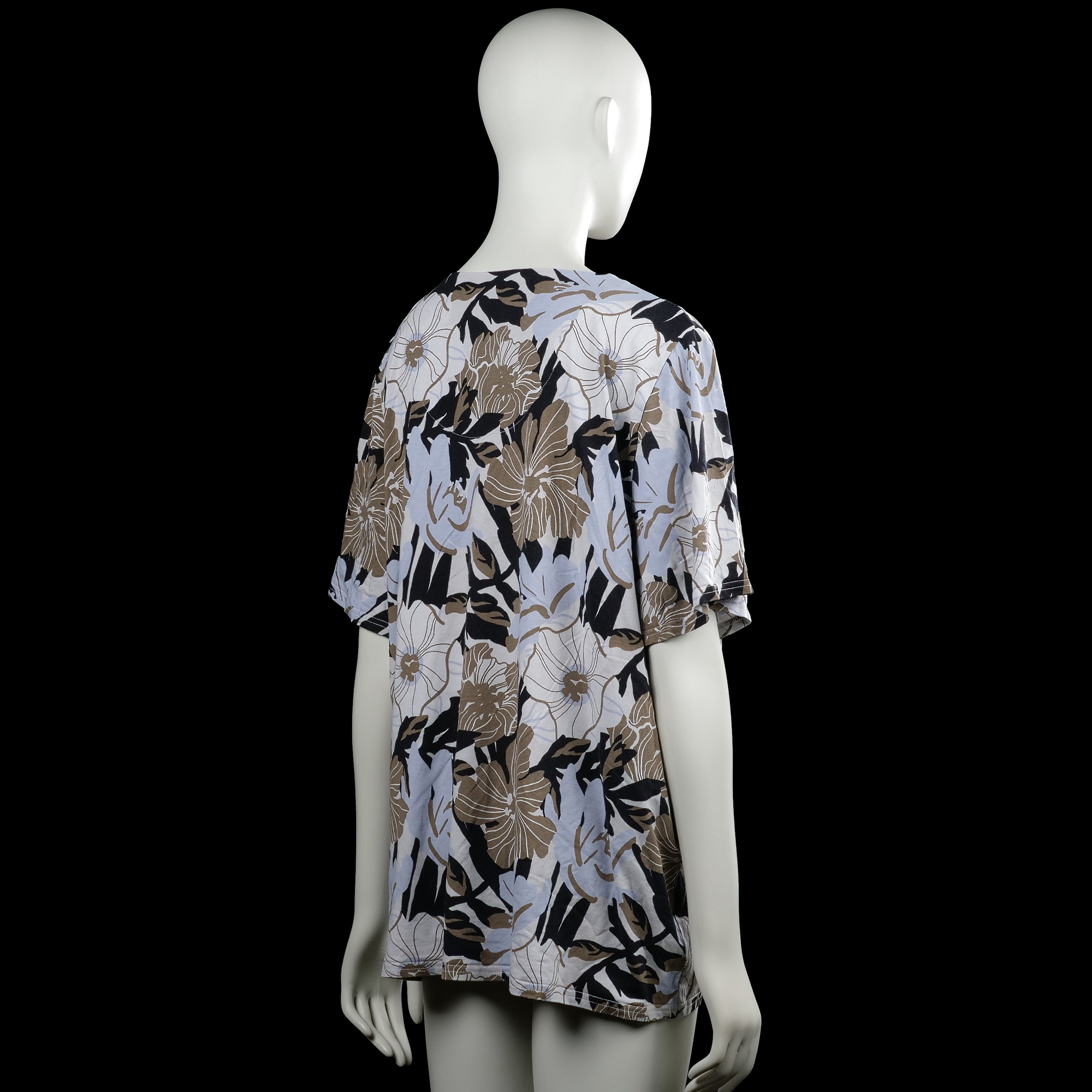T-shirt - White & Brown - Size XXXL