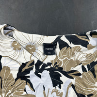 T-shirt - White & Brown - Size XXXL