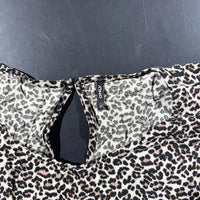 T-shirt - Beige & Black - Size 38