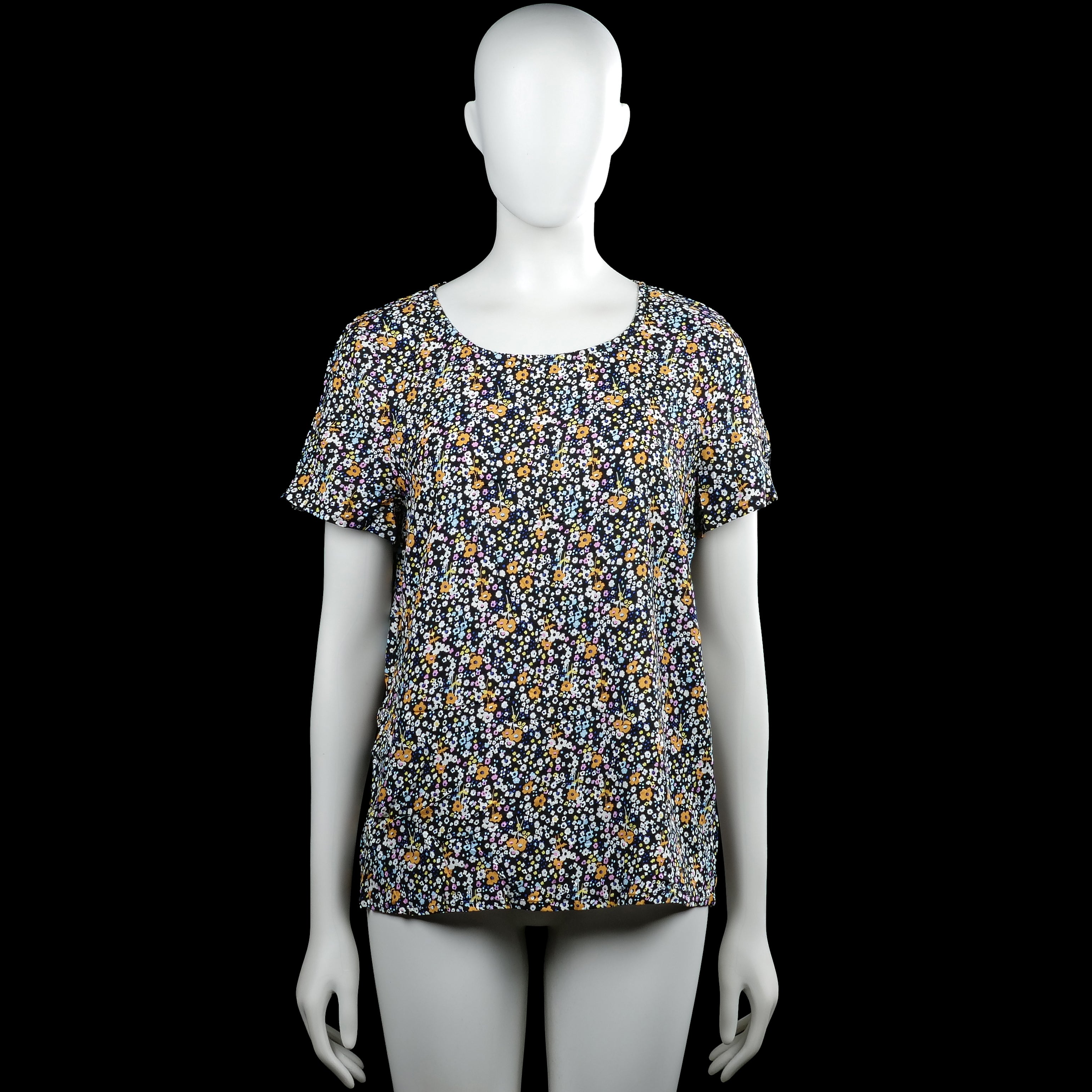 Vero Moda - T-shirt - Multicolored - Size L - Multicolored floral top with a scoop neckline and short sleeves. Straight hem and plain sleeve cuffs.