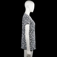 T-shirt - Black & White - Size L