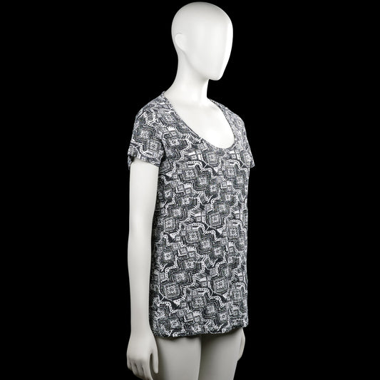 T-shirt - Black & White - Size L