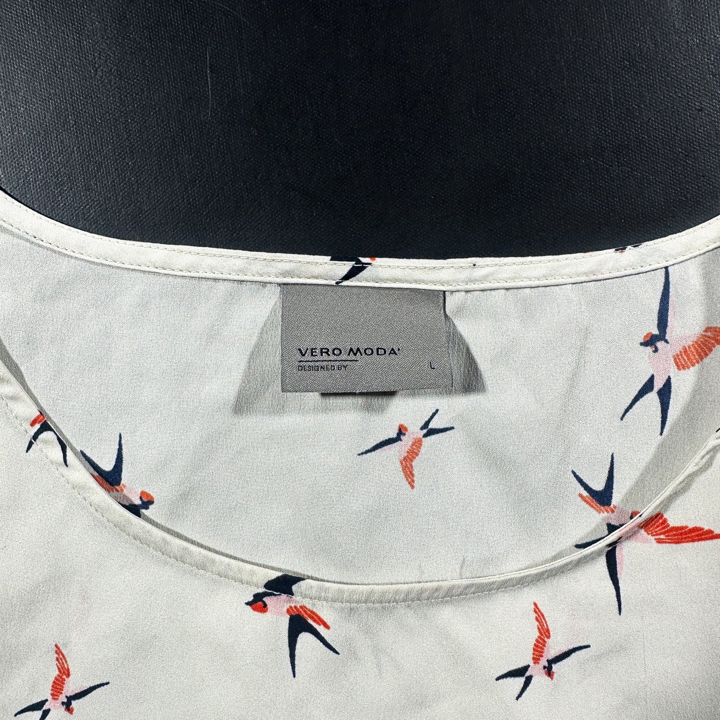 Blouse - White & Red - Size L