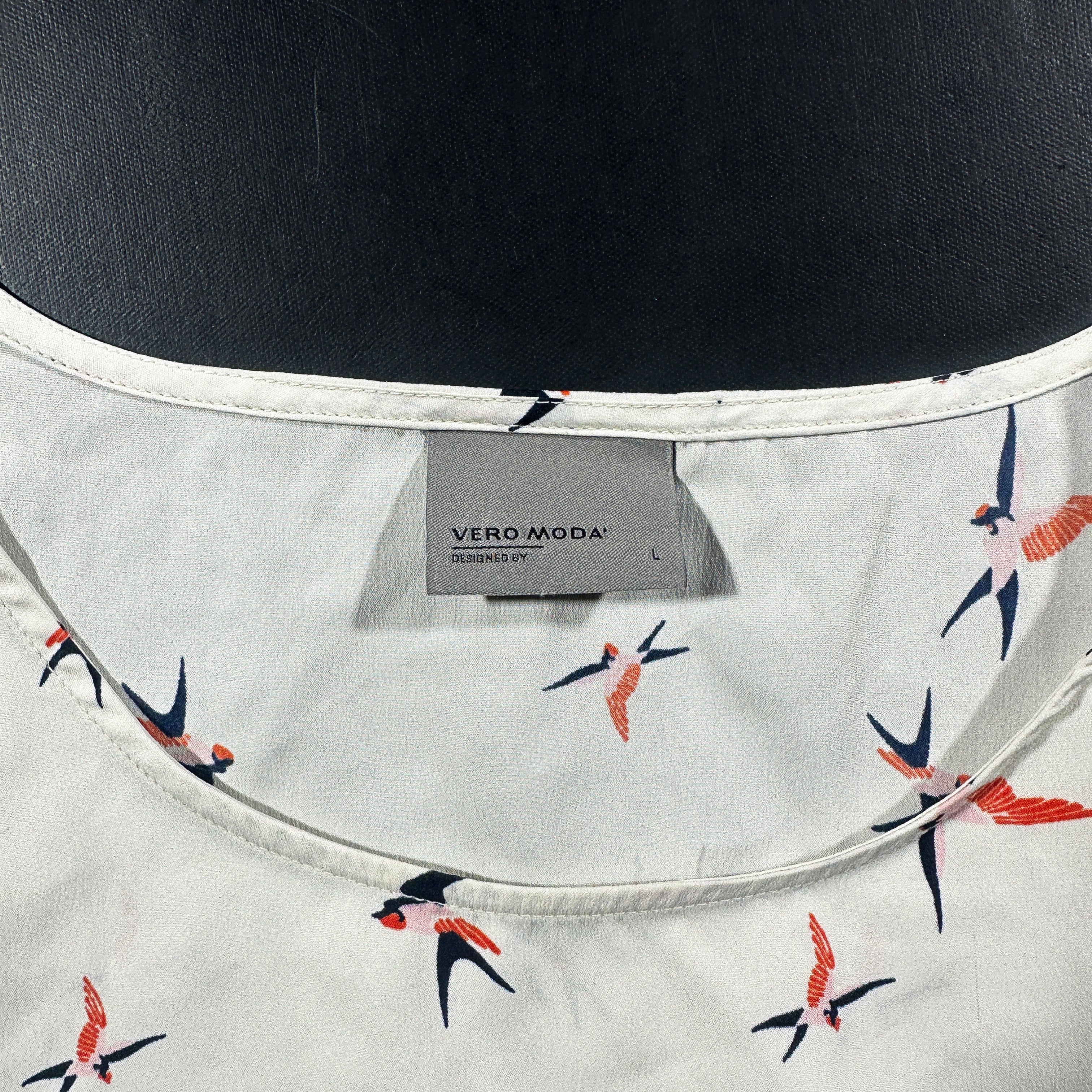 Blouse - White & Red - Size L