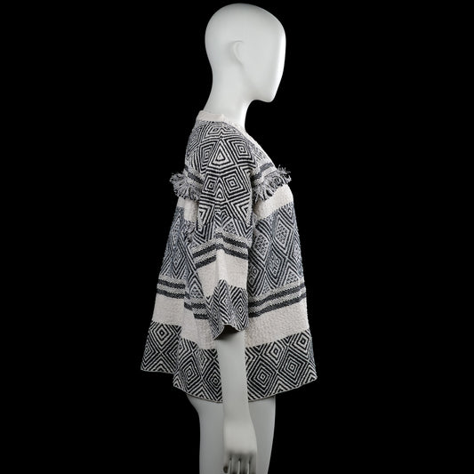 Sweater - Ivory & Black - Size L