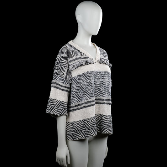 Sweater - Ivory & Black - Size L