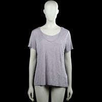 H&M - T-shirt - Lavender - Size M - Lavender solid top with a scoop neckline and short sleeves. Straight hem and plain sleeve cuffs.