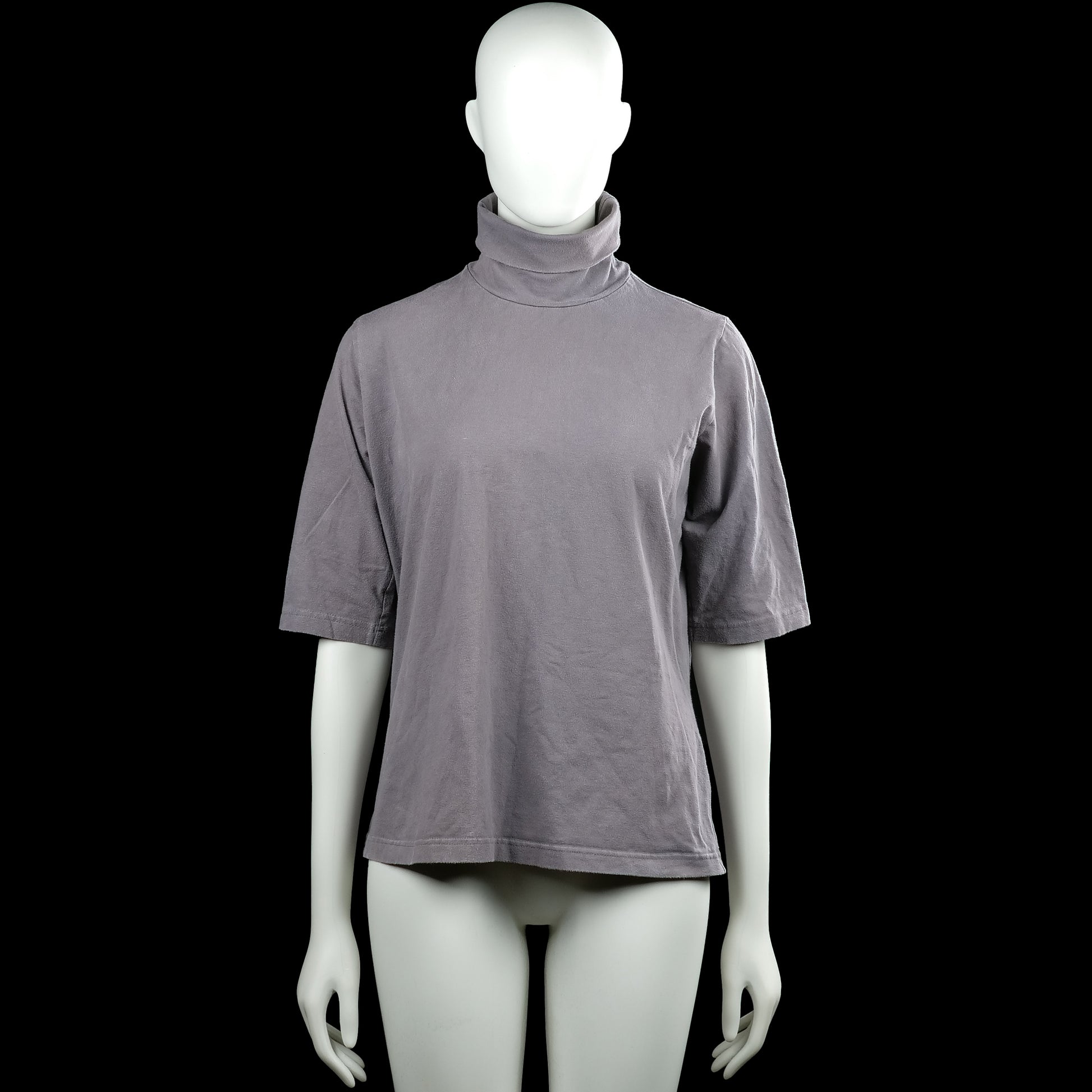 Turtleneck - Gray - Size L - Gray solid top with a turtleneck and short sleeves. Features plain cuffs and a straight hem.