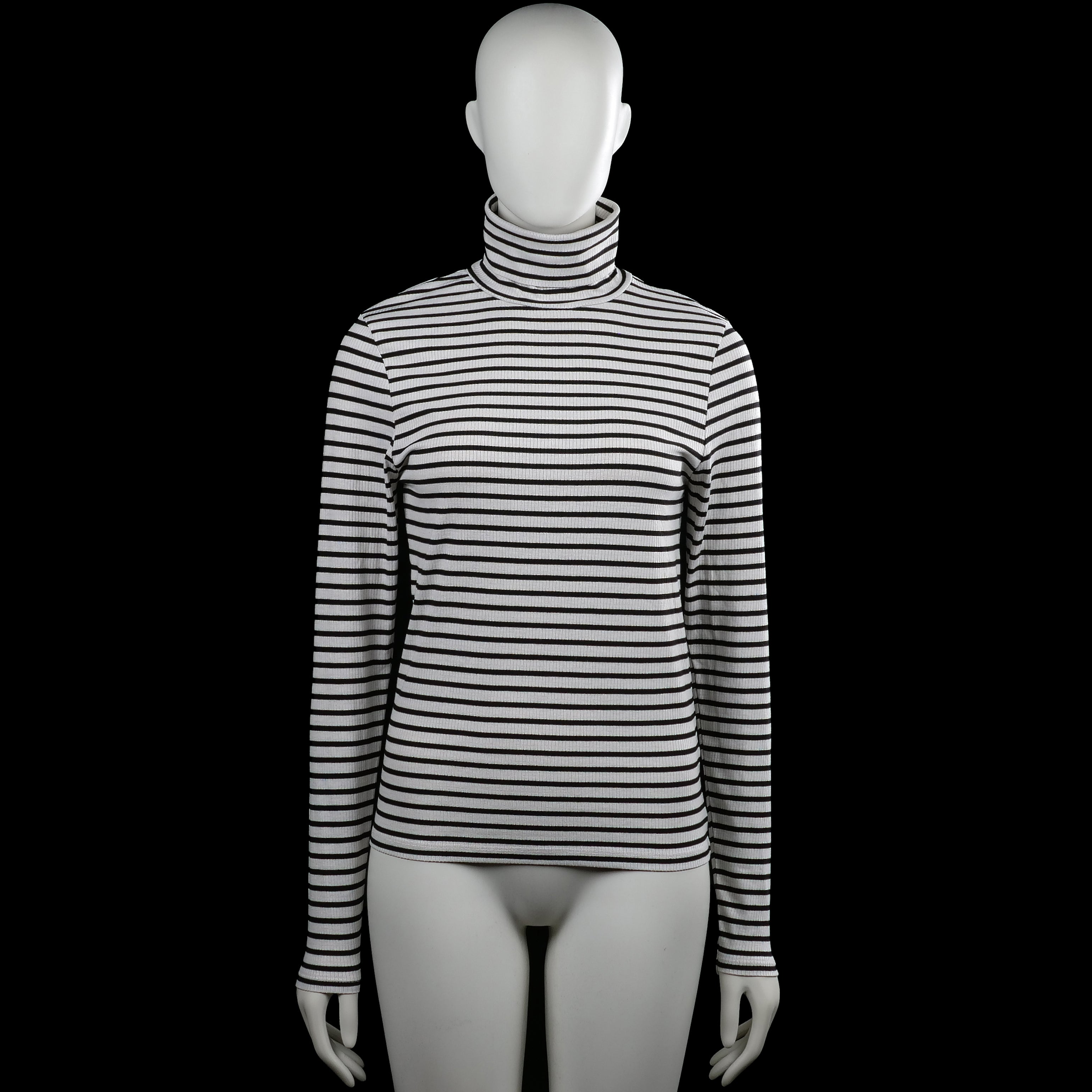 Bristol - Turtleneck - White & Black - Size M - White and black striped top with a turtleneck and long sleeves. Straight hem and plain cuffs.
