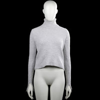 Zara knit - Turtleneck - Light Gray - Size S - Light gray solid top with a turtleneck and long sleeves. Curved hem and flared cuffs.