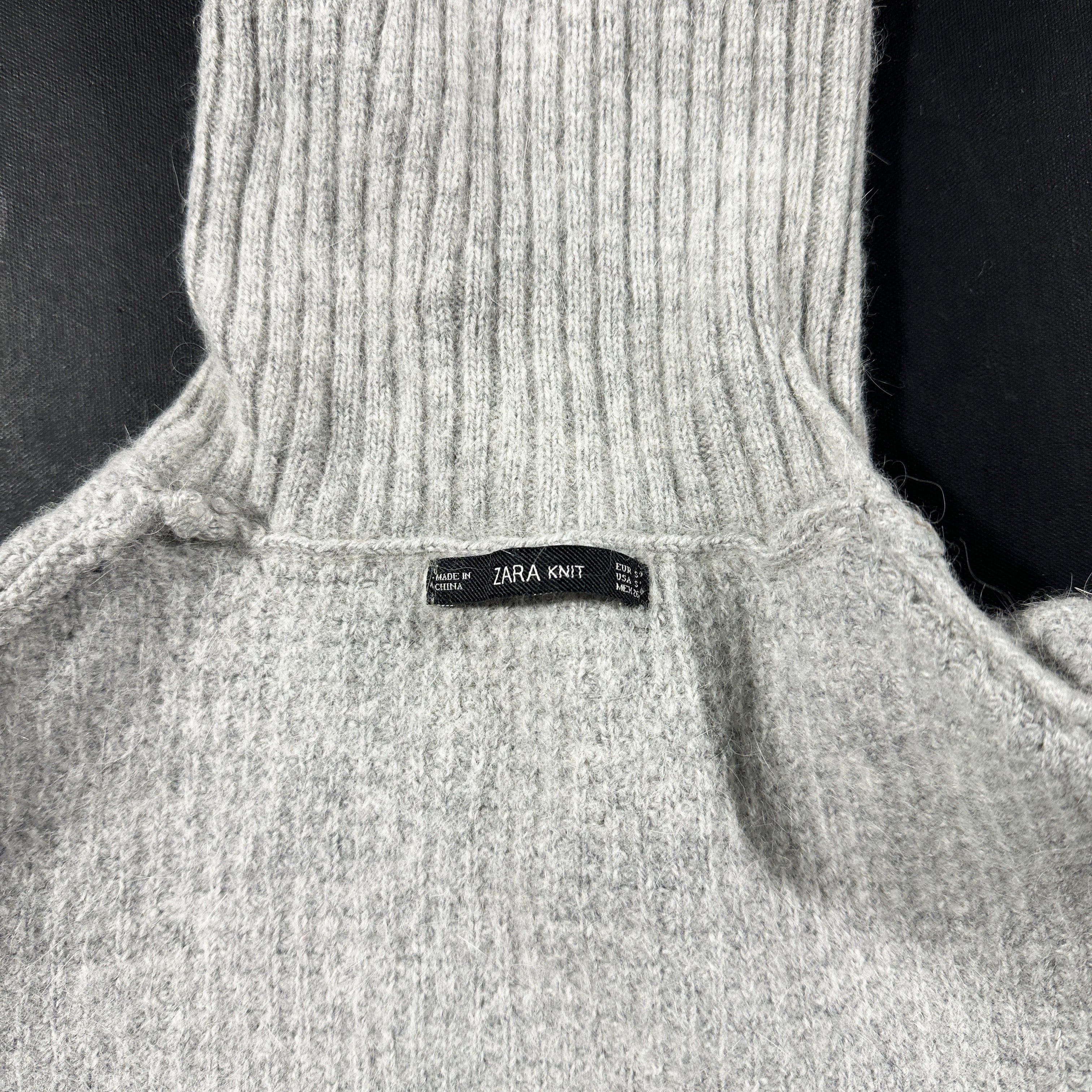 Turtleneck - Light Gray - Size S