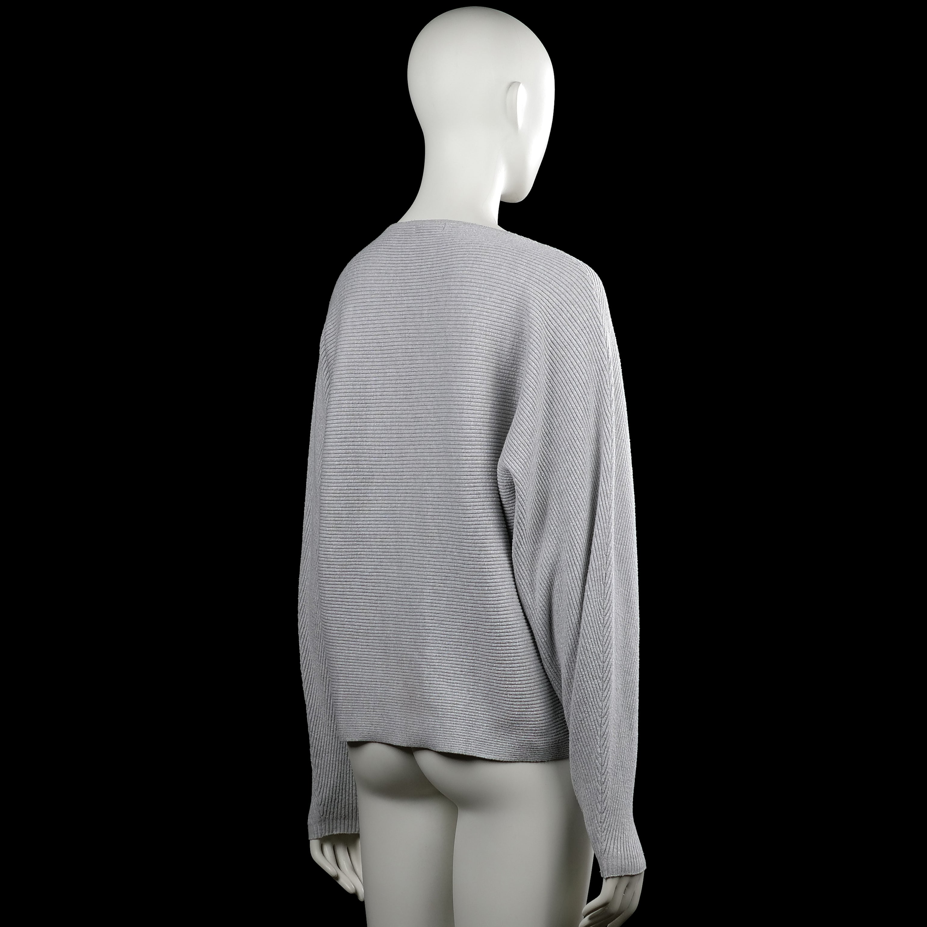 Sweater - Light Gray - Size M