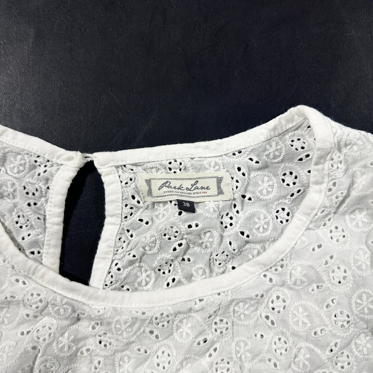 T-shirt - White - Size 38