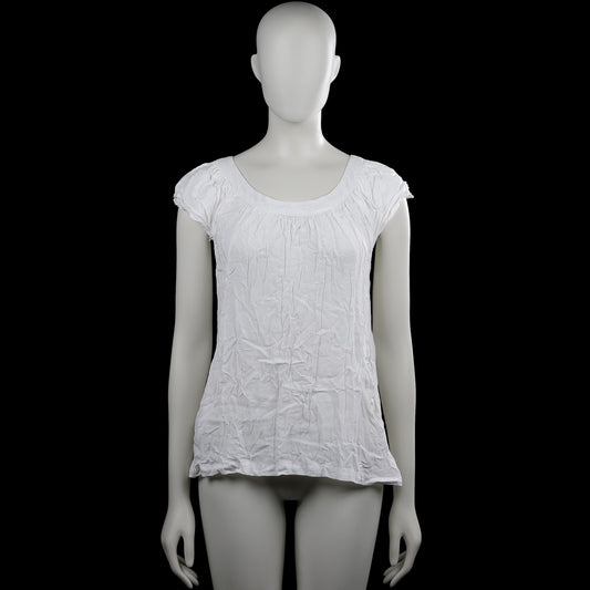 Amisu - Blouse - White - Size L - White solid top with a scoop neckline and short sleeves. Features a straight hem and a back keyhole opening with a button closure.