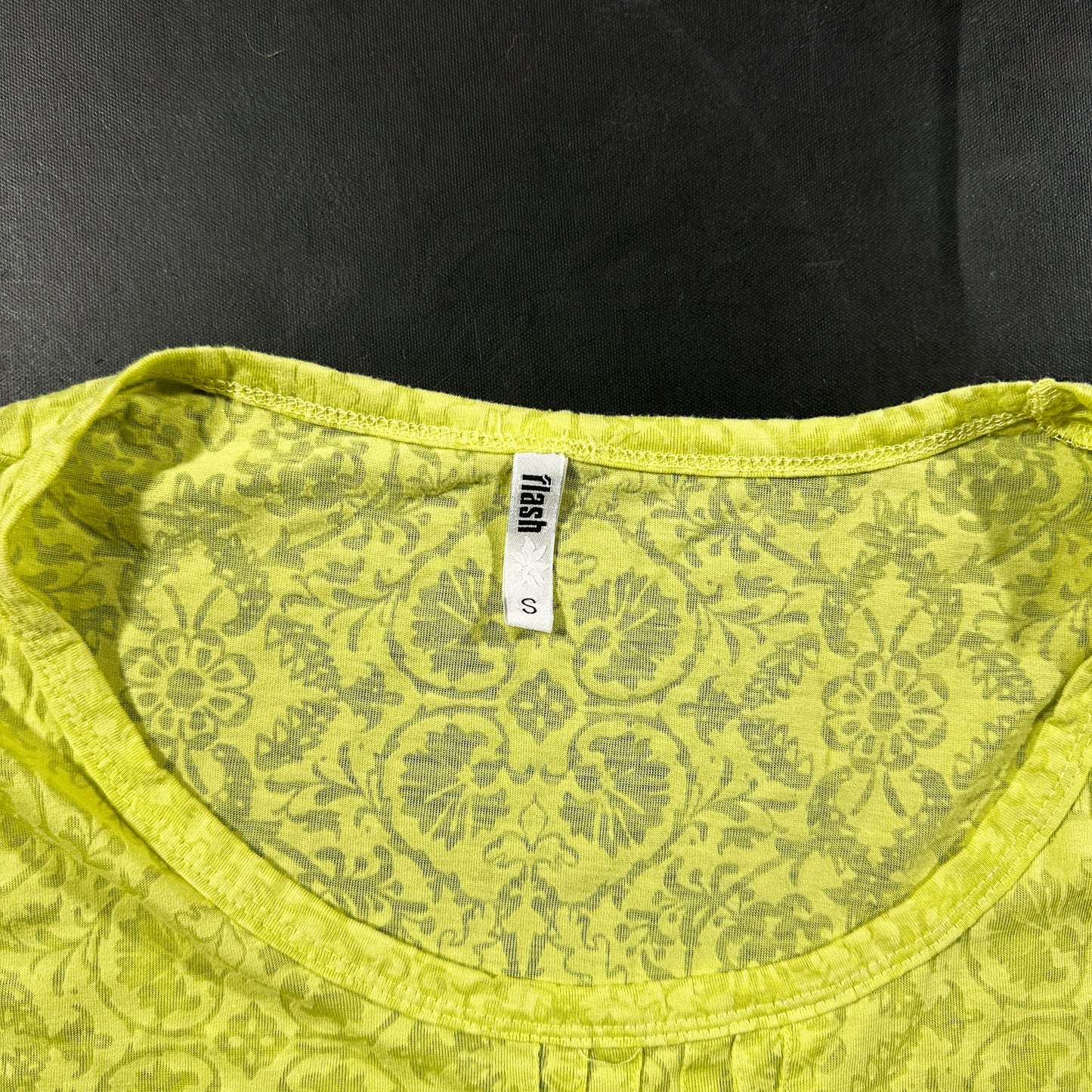 T-shirt - Lime - Size S