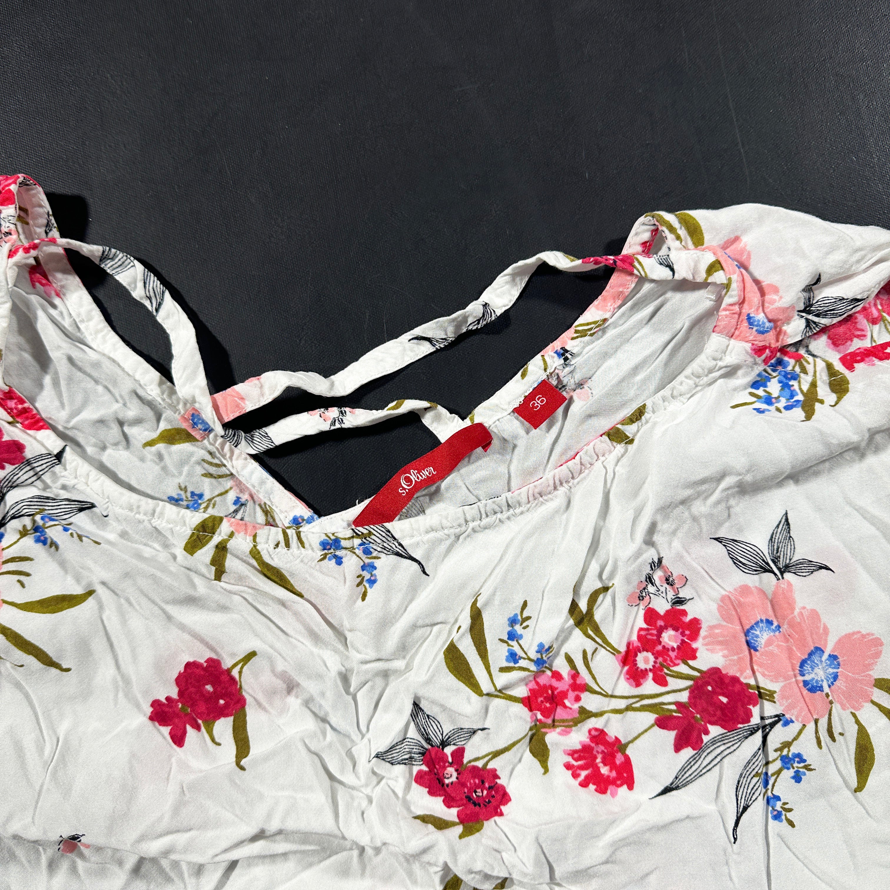 T-shirt - White & Pink - Size 36