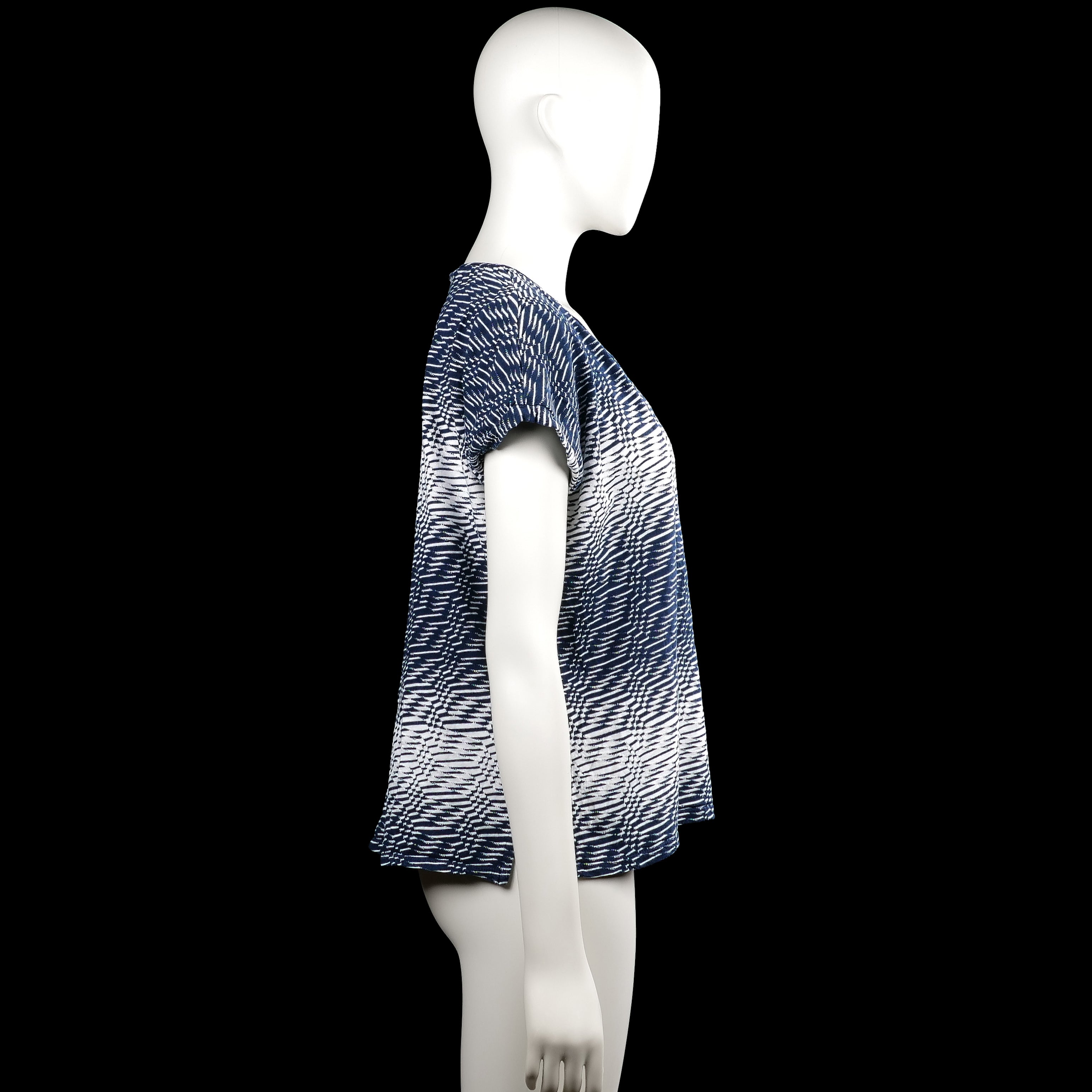 T-shirt - Navy & White - Size L