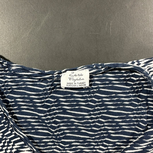 T-shirt - Navy & White - Size L