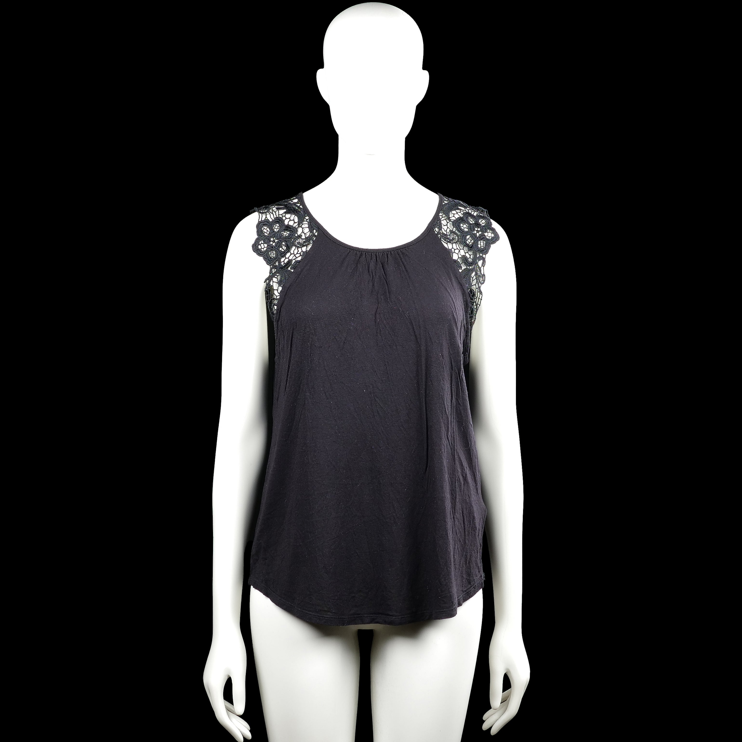 H&M - Tank top - Black - Size M - Black sleeveless top with a scoop neckline and lace panels at the shoulders. Curved hem with no visible closures.