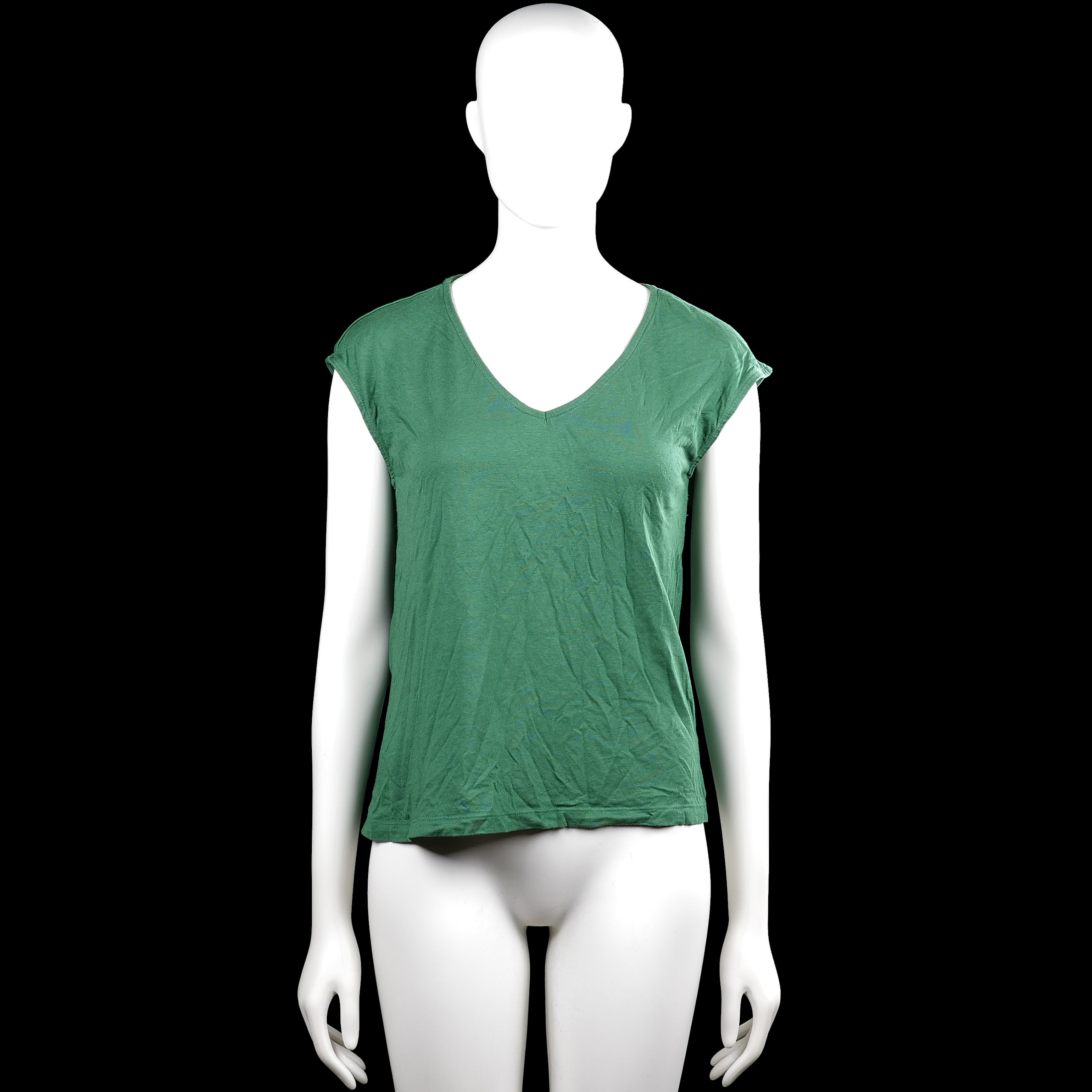 Anna field - T-shirt - Forest Green - Size S - Forest green solid top with a V-neck and short sleeves. Straight hem with no visible closures.