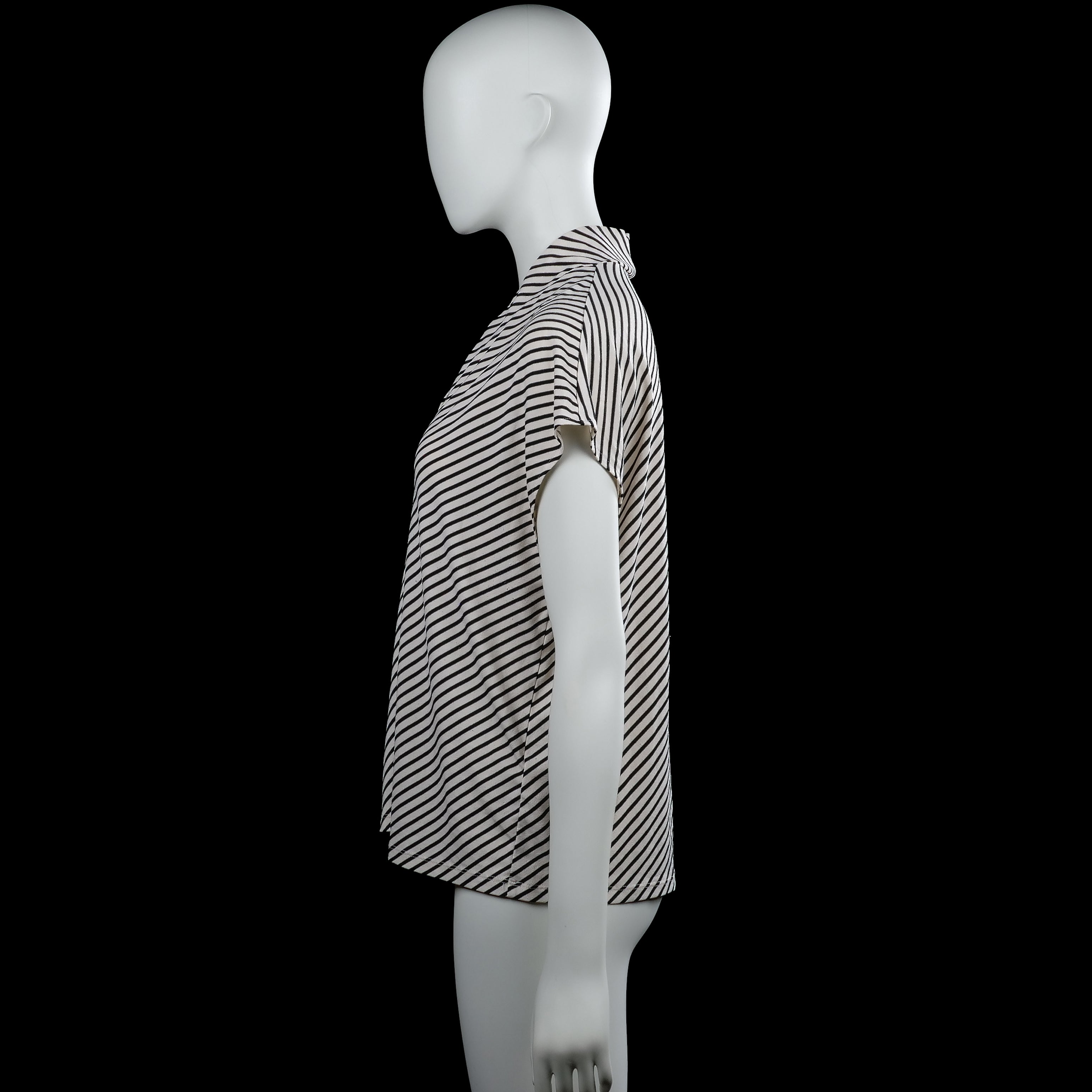 Blouse - White & Black - Size M