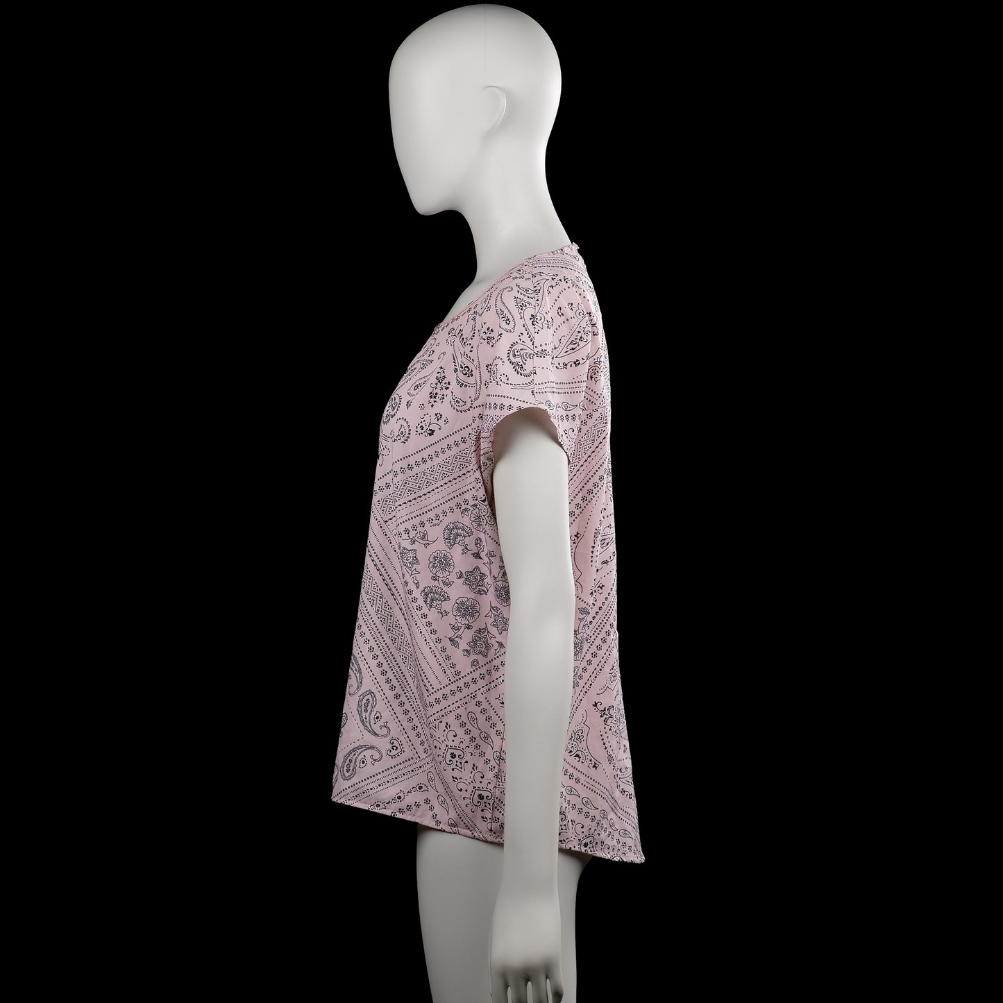 T-shirt - Light Pink & Black - Size 42