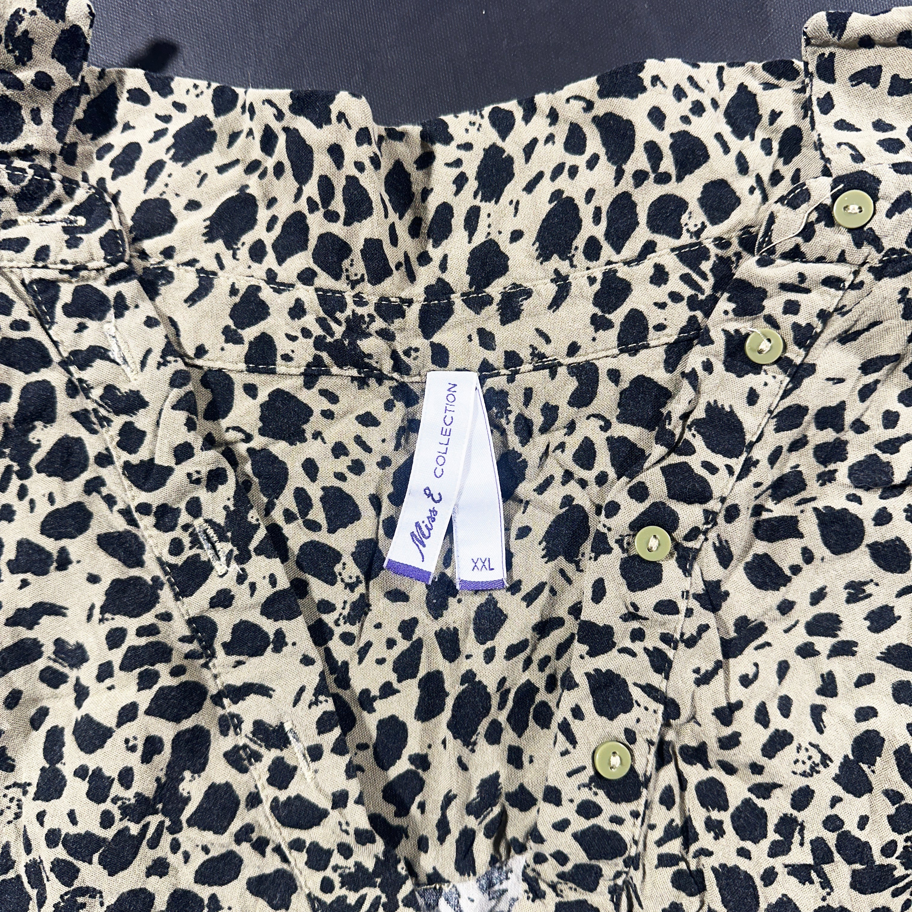 Shirt - Beige & Black - Size XXL