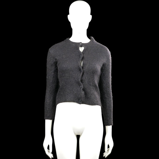 Cubus as - Cardigan - Charcoal - Size M - Charcoal solid long-sleeve cardigan with a round neckline and a front button closure. Straight hem and plain cuffs.